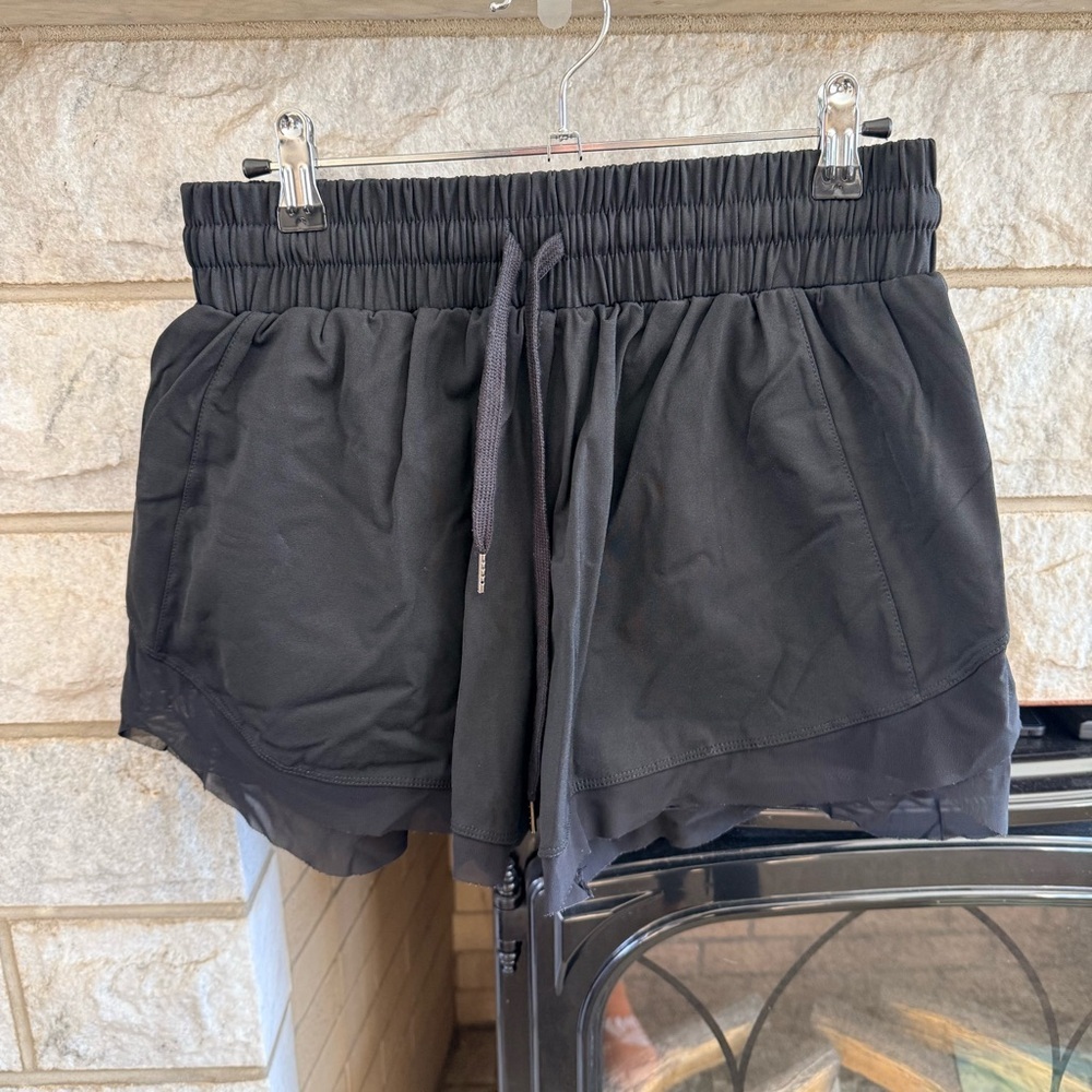Women's Black Athletic Shorts Sheer Detail Fully Lined Medium